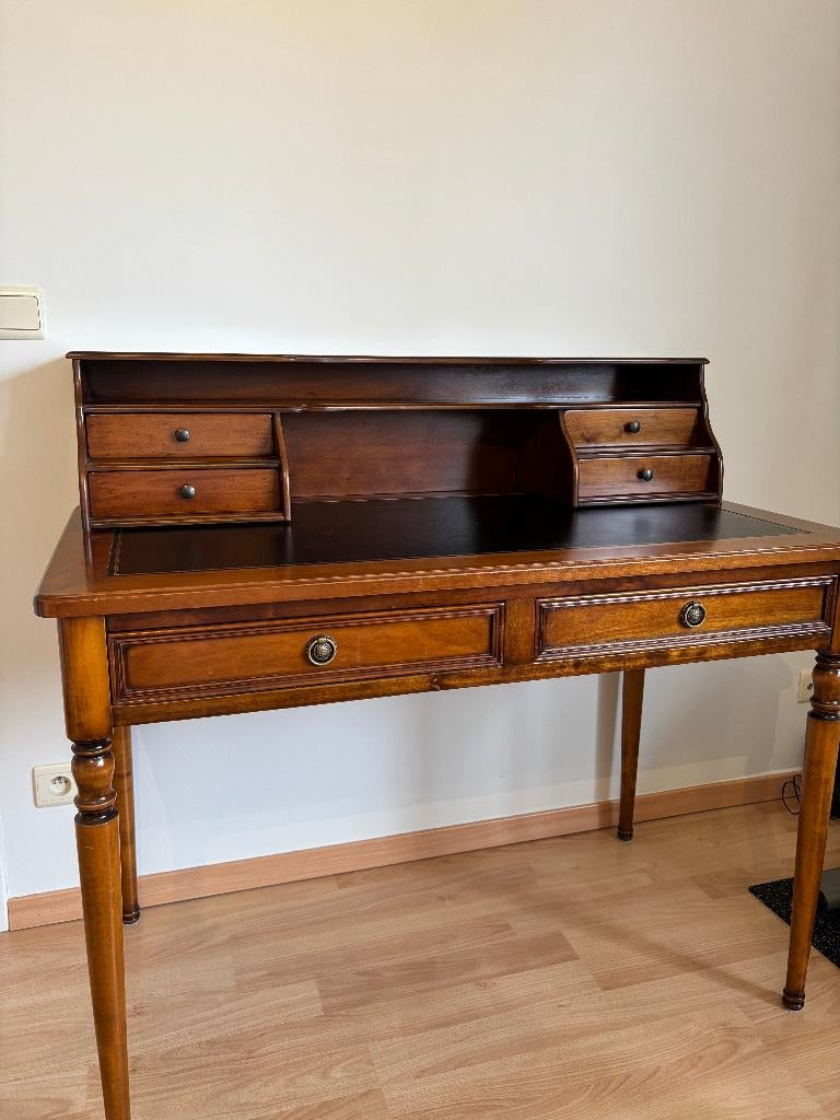 Bureau avec surmeuble et chaise – Style Louis-Philippe, Enlèvement