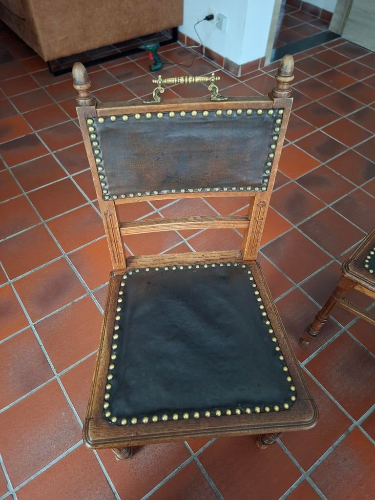 Chaises vintage, Enlèvement