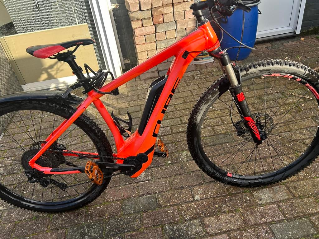 Hybrid cube reaction maintenbike, Ophalen, Zo goed als nieuw