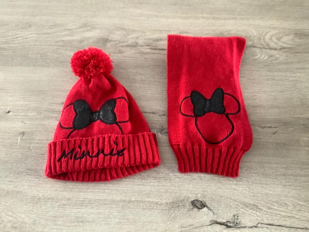 Ensemble écharpe et chapeau Disney Minnie Mouse pour fille, Enfants & Bébés, Vêtements enfant | Bonnets, Écharpes & Gants, 104 ou plus petit