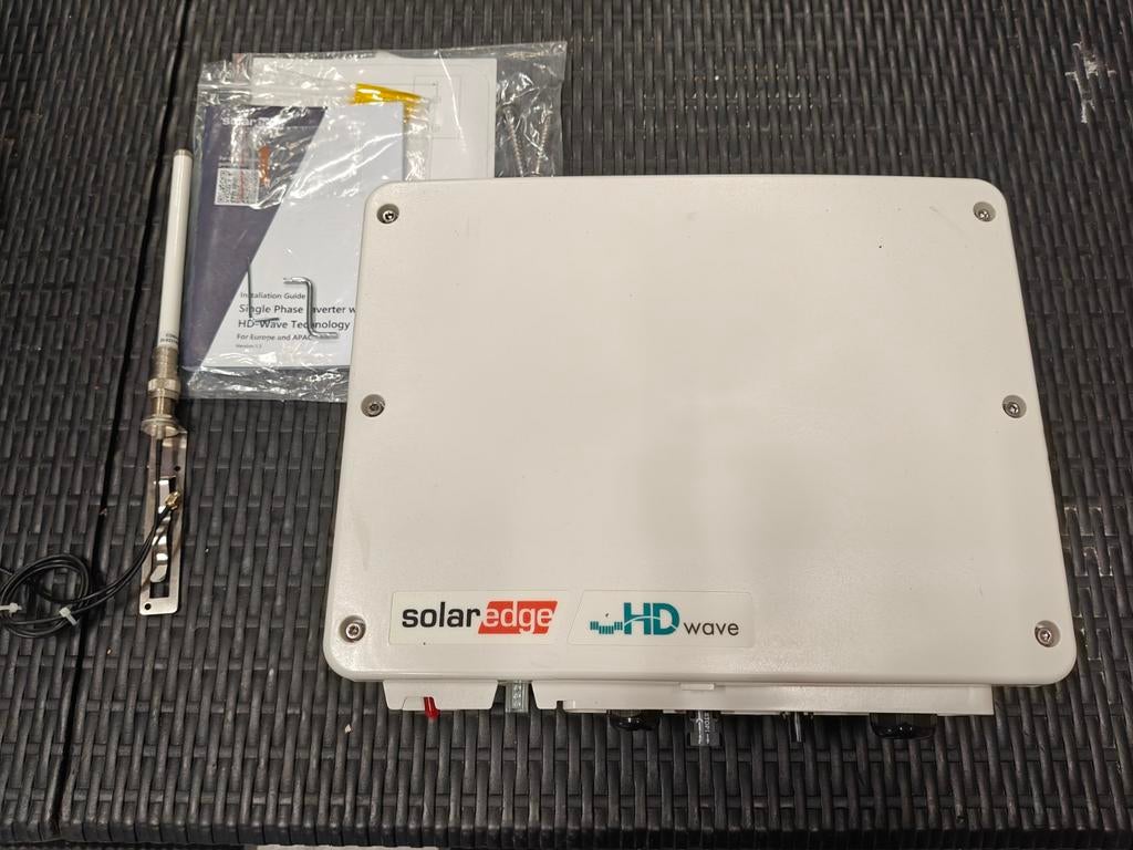 Solar Edge omvormer met optimizer P500 11 st, Doe-het-zelf en Bouw, Zonnepanelen en Toebehoren, Ophalen