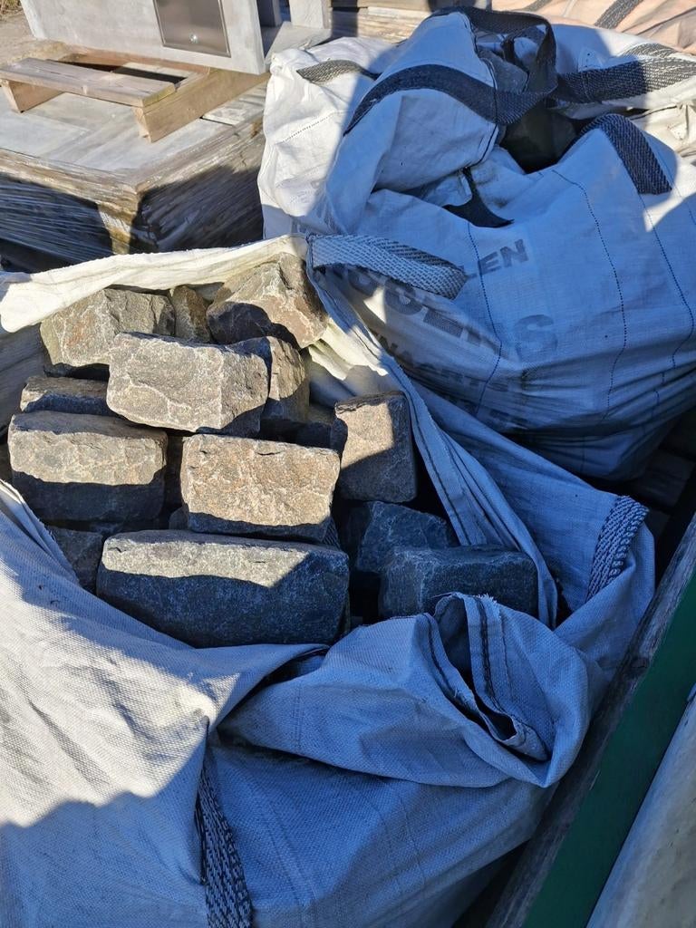 Porfier kasseien 12/20 cm, Ophalen