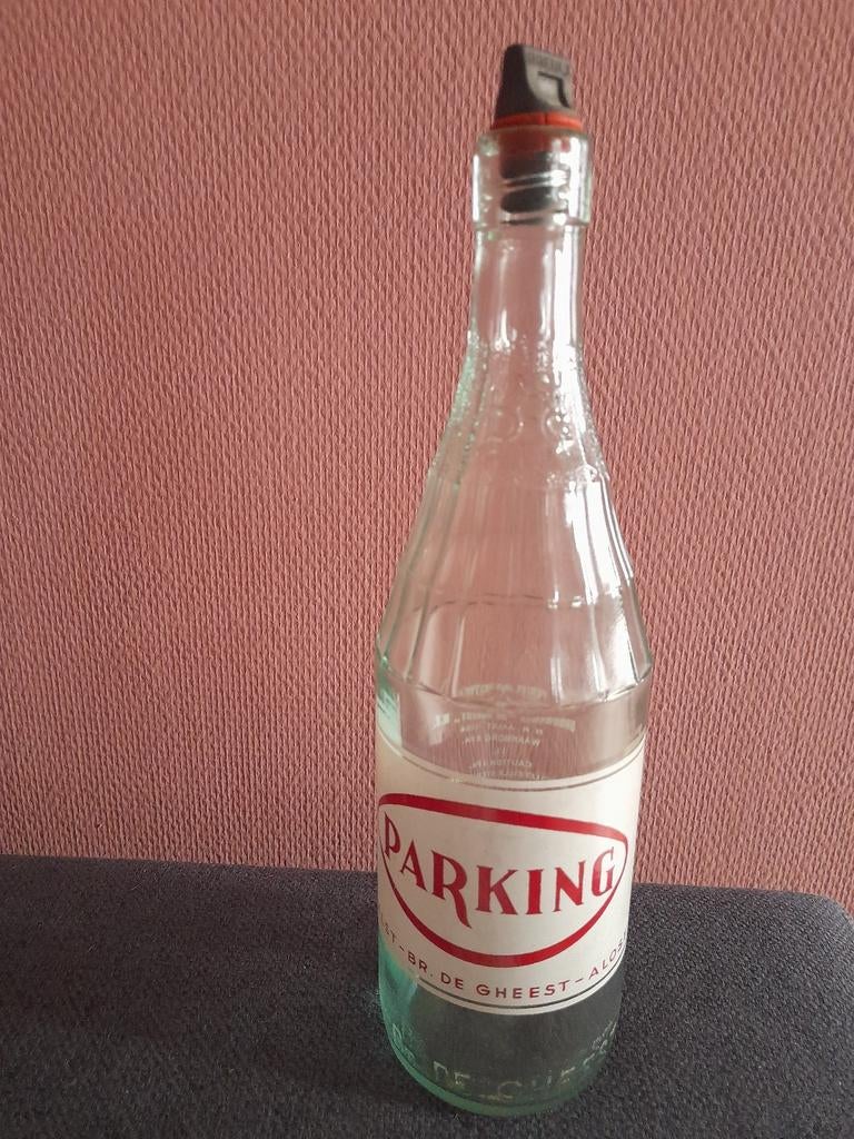 Ancien parking à bouteilles de la brasserie Degheest, Alost, Collections, Marques & Objets publicitaires, Enlèvement ou Envoi