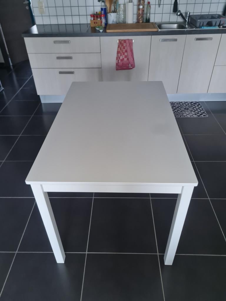 Table ikea blanche, Ophalen