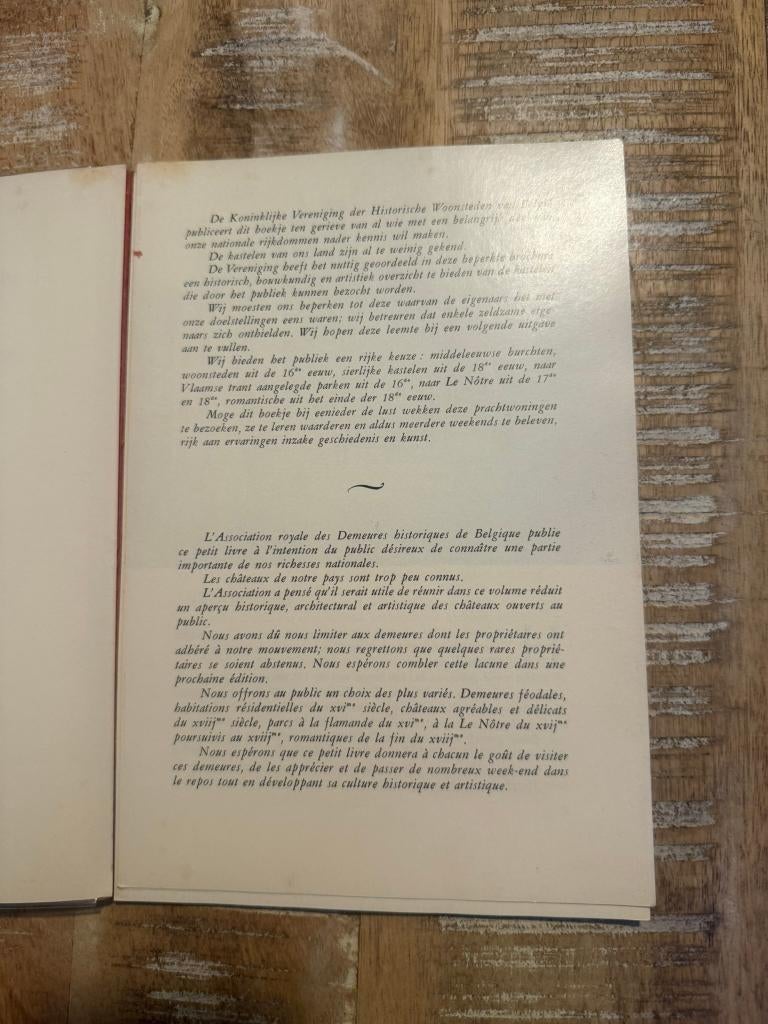 De Belgische woonsteden *vintage toeristische gids*, Guide ou Livre de voyage, Autres marques, Enlèvement ou Envoi, Utilisé