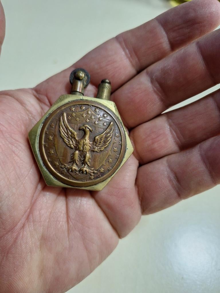 Briquet à essence en laiton,, Collections, Enlèvement ou Envoi, Briquet