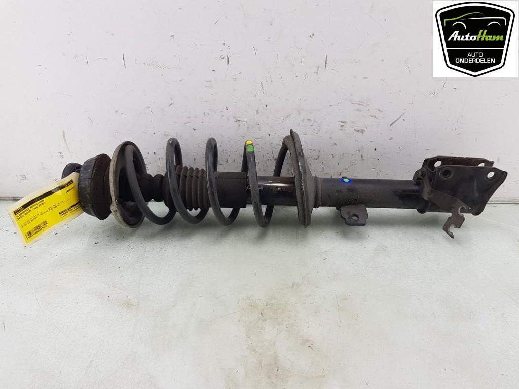 AMORTISSEUR OU ABSORBEUR DE CHOC AVANT DROIT Duster (SR), Autos : Pièces & Accessoires, Dacia, Dhr. J. Ham, Administratie@autoham.nl
