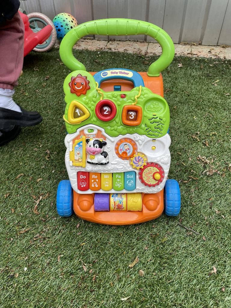 activiteitenbord, Ophalen, Gebruikt, Overige typen, Met wieltjes