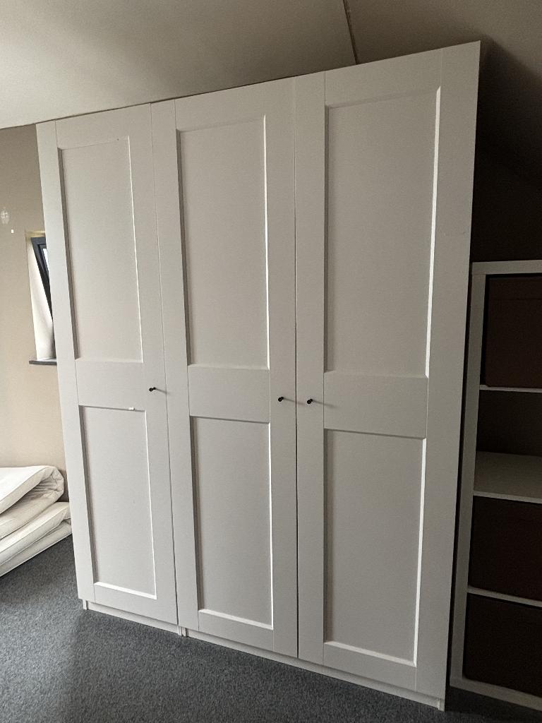 Kleerkast Ikea, Huis en Inrichting, Kasten | Kleerkasten, Ophalen, Met deur(en), Gebruikt, 100 tot 150 cm