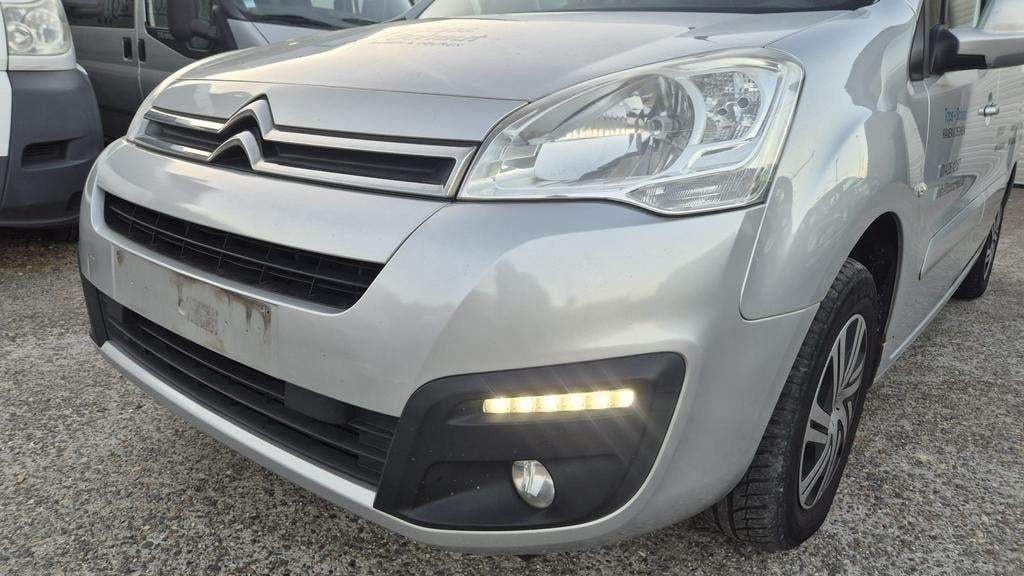 Citroën Berlingo Automaat Euro 6b 1.6 HDI 2017, Auto's, Automaat, Euro 6, 1600 cc, Diesel