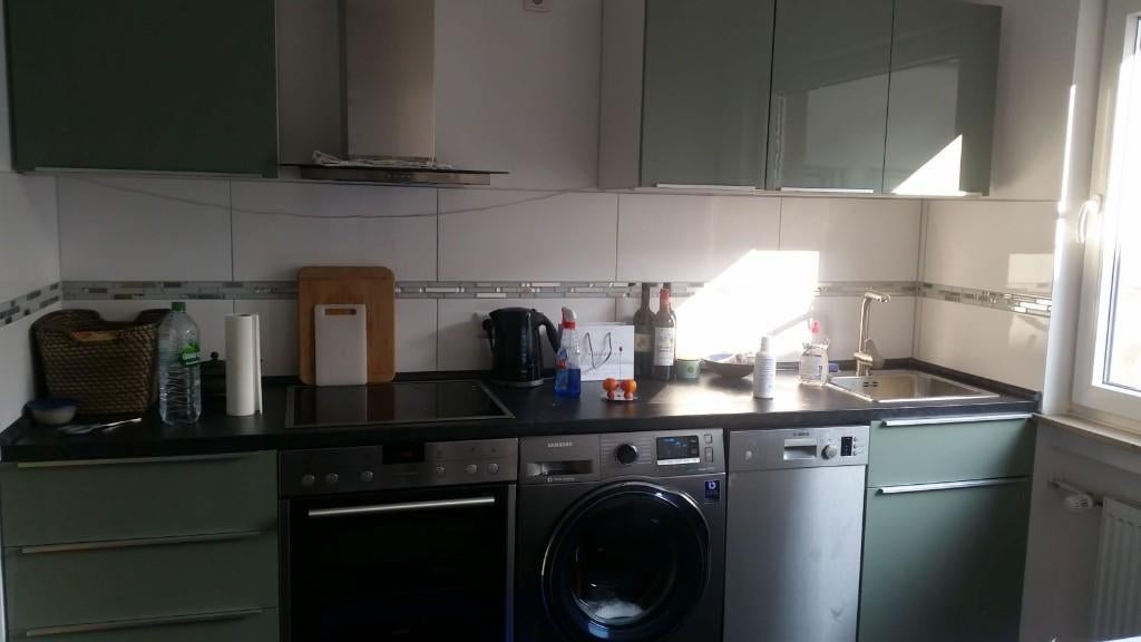 Cuisine Ikea Metod vert menthe, Maison & Meubles, Cuisine | Cuisines complètes, Comme neuf, Cuisine à paroi simple, Vert, Brillant ou Laqué