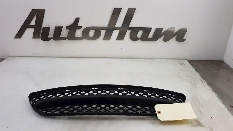 PARE-CHOCS PARTIE CENTRE AVANT 3 serie (E90) (|7154556|), Autos : Pièces & Accessoires, Carrosserie & Tôlerie, Pare-chocs, BMW