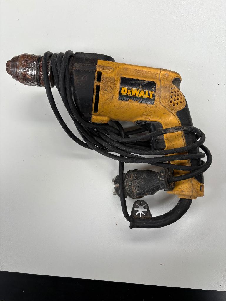 Boormachine, Ophalen, Gebruikt, 600 watt of meer, Boormachine