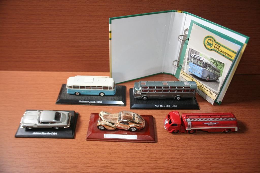 Lot atlas bus collection, Ophalen