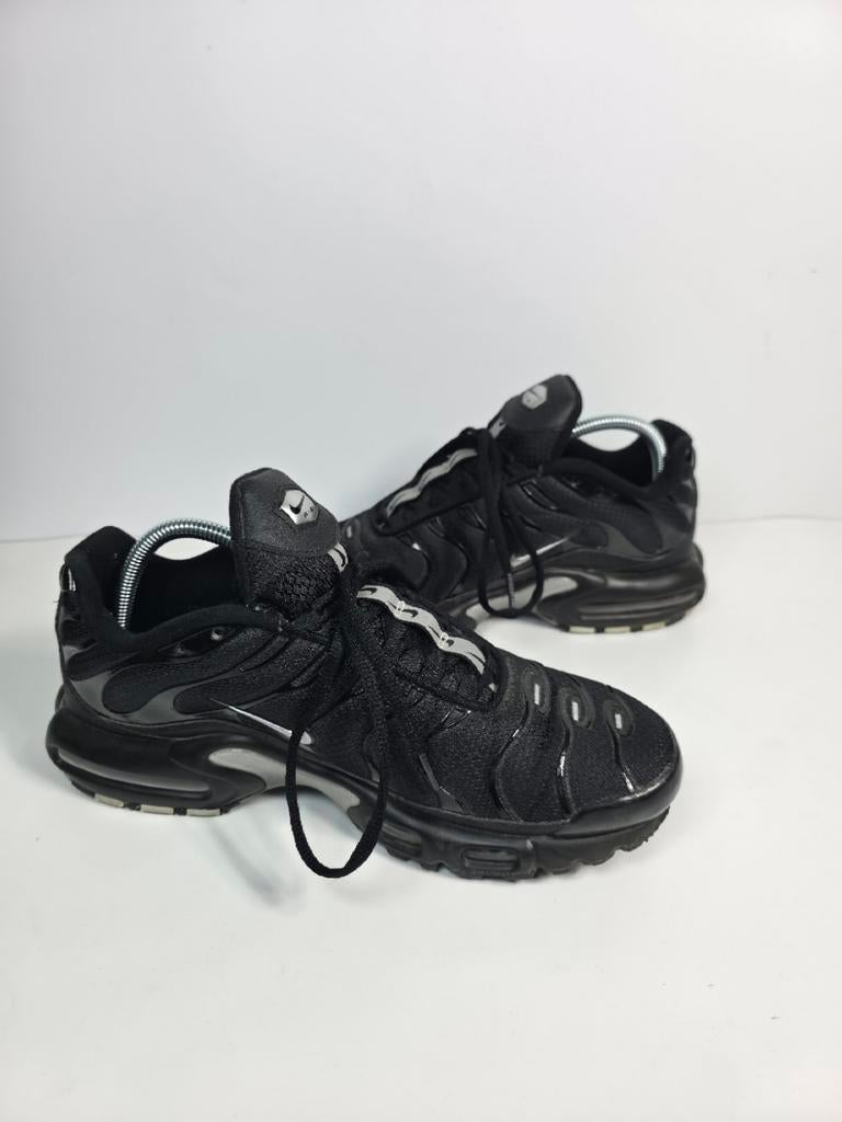 Nike Air Max Plus TN Triple Black Sneakers Size 44, Enlèvement ou Envoi, Nike, Comme neuf, Baskets