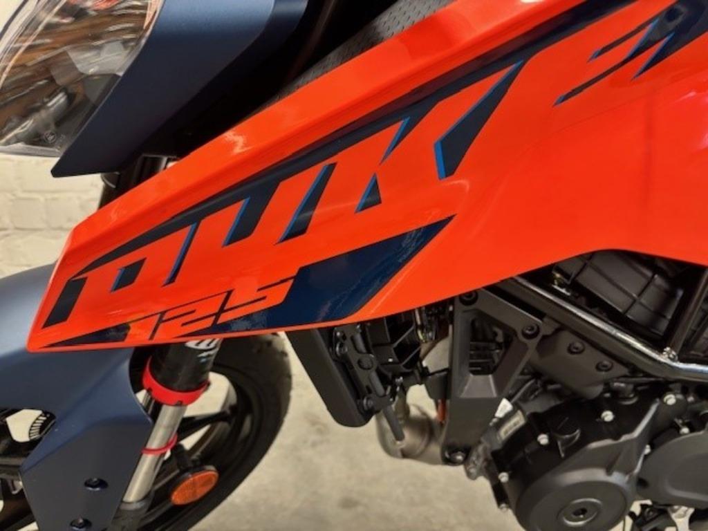 KTM 125 Duke - foto 3