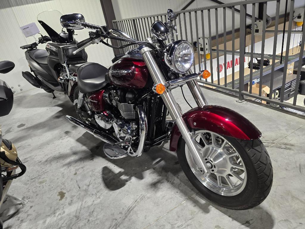 Triumph Bonneville America