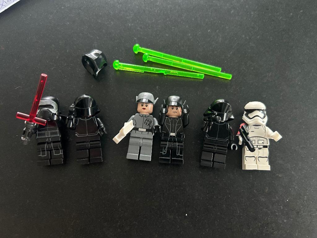 LEGO Star Wars Kylo Rens Command Shuttle - 75104, Ophalen, Zo goed als nieuw, Complete set, Lego