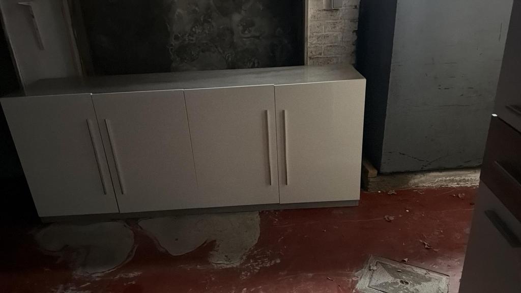 Meuble de maison, Enlèvement, Comme neuf