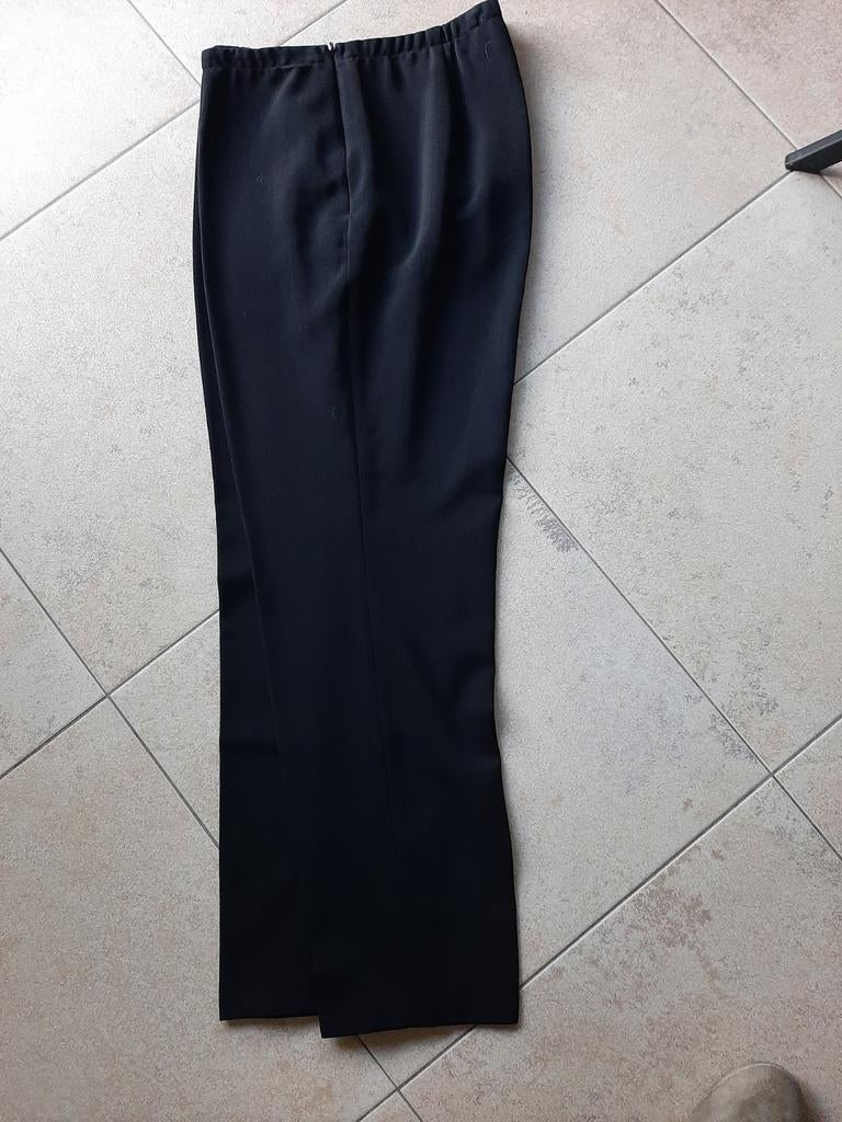 Mayerline - broek, 42/44, Ophalen of Verzenden, Zo goed als nieuw, Maat 42/44 (L), Zwart