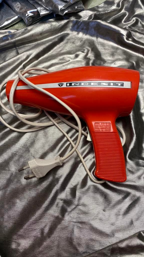 Sèche-cheveux, Electroménager, Enlèvement ou Envoi, Utilisé, Soin des cheveux