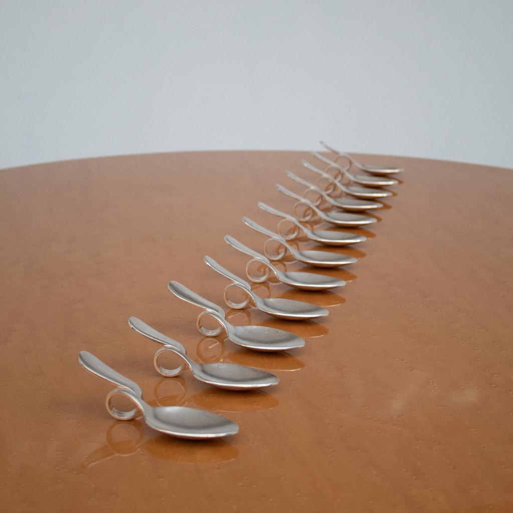 Set van 12 zilveren proeflepels – Broggi Milano, Huis en Inrichting, Keuken | Bestek, Gebruikt, Bestekset, Overige materialen