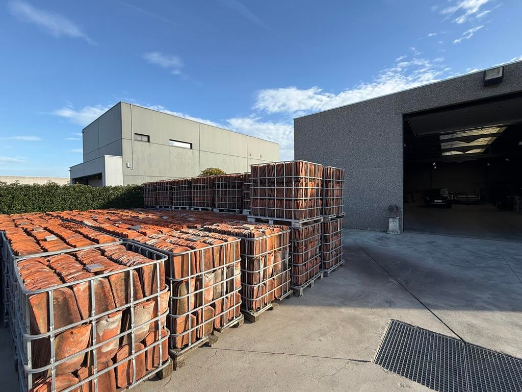 Boomse dakpannen , rustieke bouwmaterialen Van Houtte bv, Ophalen