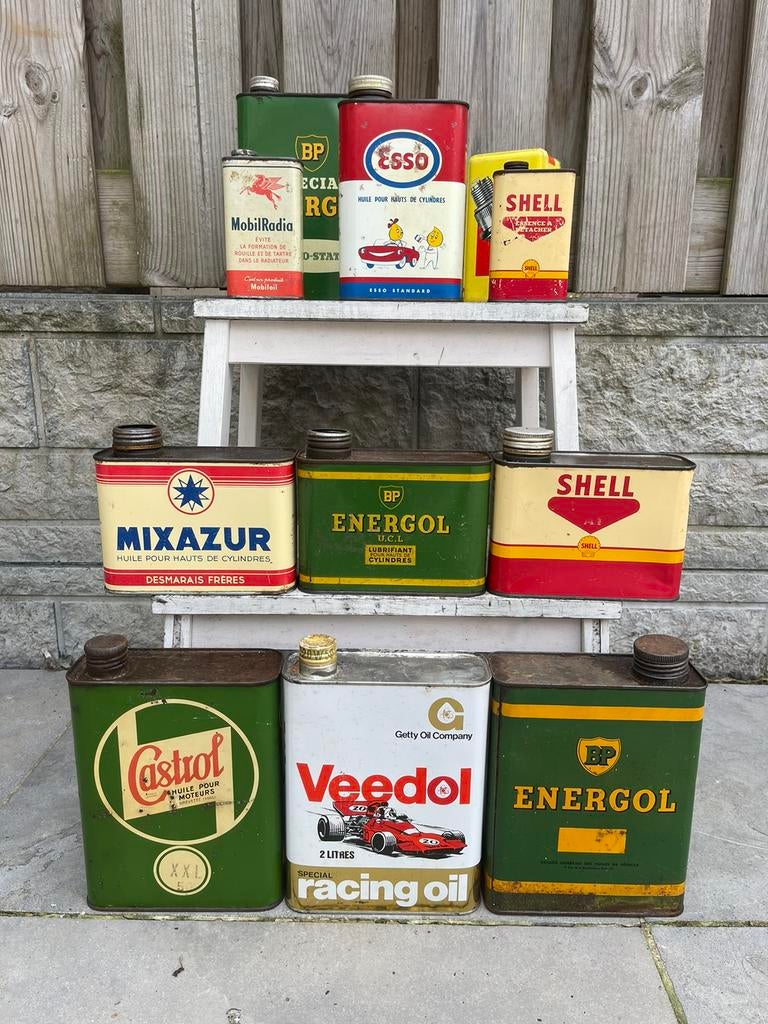 Divers vieux bidons d'huile de garage à vendre, Collections, Enlèvement ou Envoi, Utilisé, Autre, Autres marques