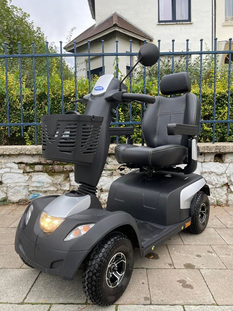 Scootmobiel Invacare Comet Pro elektrische scooter, Ophalen of Verzenden, Inklapbaar, Zo goed als nieuw, Elektrische rolstoel
