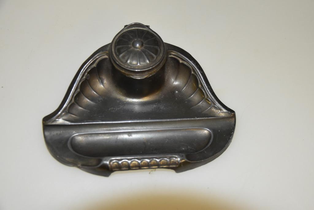 Encrier ancien, Envoi