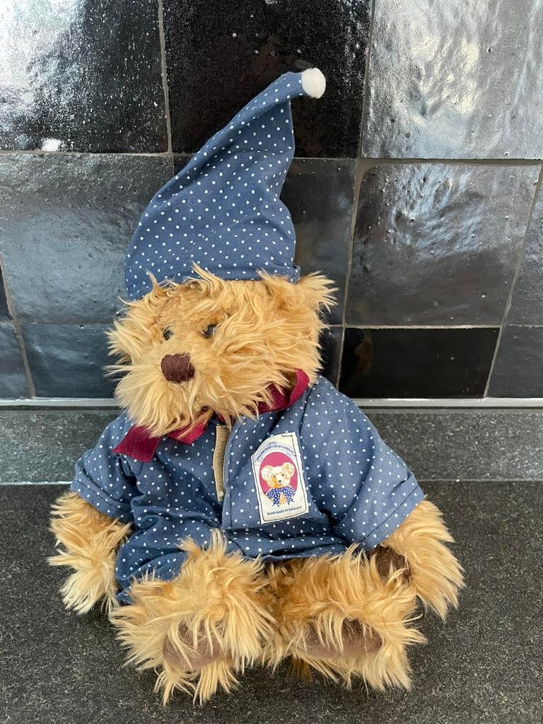 Gregory Russ Teddy, Verzamelen, Beren en Cherished Teddies, Zo goed als nieuw, Stoffen beer, Overige merken, Ophalen of Verzenden