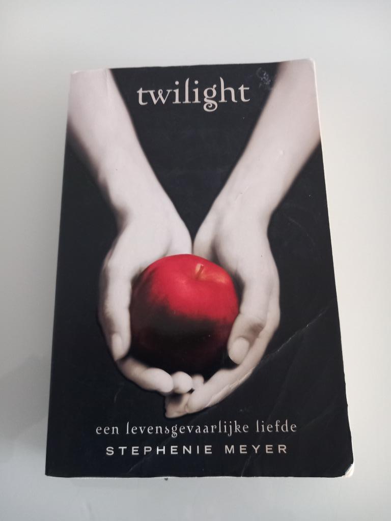 Boek Stephenie Meyer Twilight Liefdesroman Fictie Serie, Ophalen of Verzenden, Stephenie Meyer
