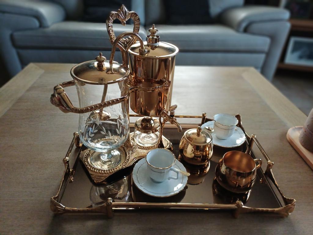 Retro koffiemaket met servies, Verzamelen, Ophalen, Huis en Inrichting
