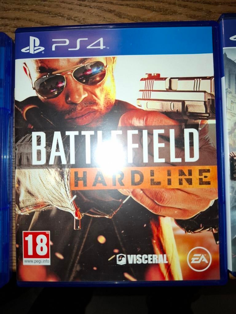 Ps4 : Battlefield Hardline, Envoi, Comme neuf