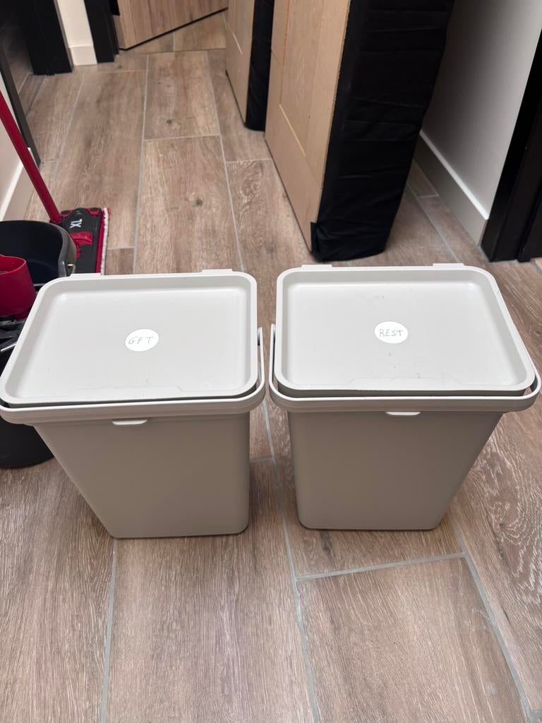 2 vuilbakken ikea keuken, Huis en Inrichting, Woonaccessoires | Prullenbakken, Ophalen, Zo goed als nieuw