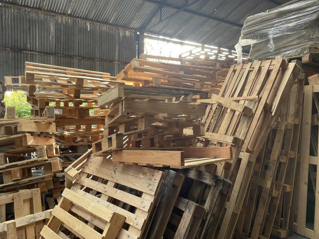 Palettes / bois chauffage, Enlèvement ou Envoi, Utilisé, Palette