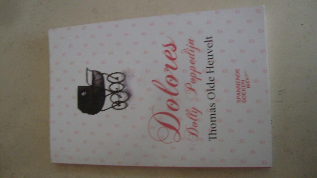 Boek Dolores Dolly Poppedijn, Boeken, Thrillers, Nieuw, Ophalen of Verzenden