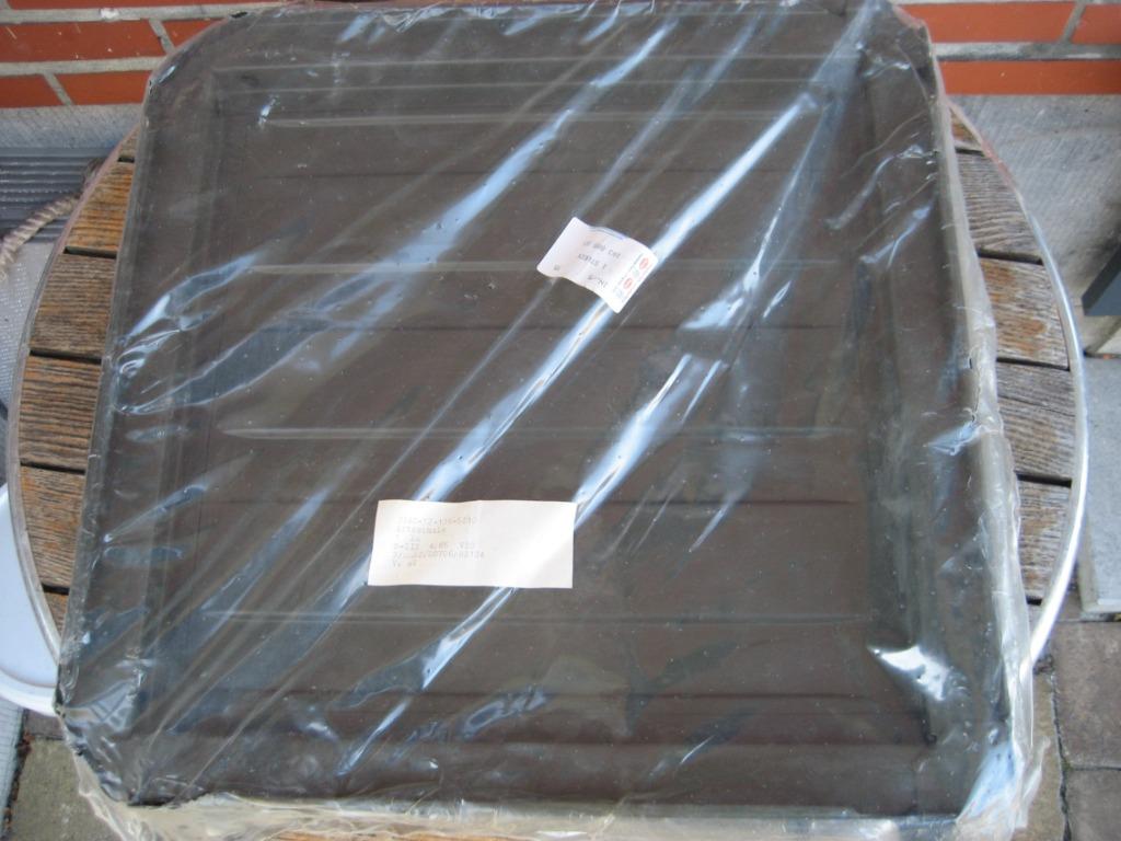 Nieuwe onderste zitschalen achterzitjes VW iltis, Autos : Pièces & Accessoires, Enlèvement, Neuf, Volkswagen