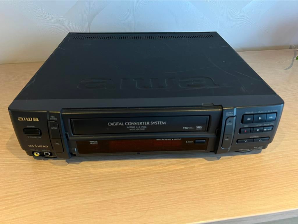 Lecteur VHS NTSC/PAL Aiwa Multisystem HV-MX1, TV, Hi-fi & Vidéo, Lecteurs vidéo, Enlèvement ou Envoi, Reconditionné