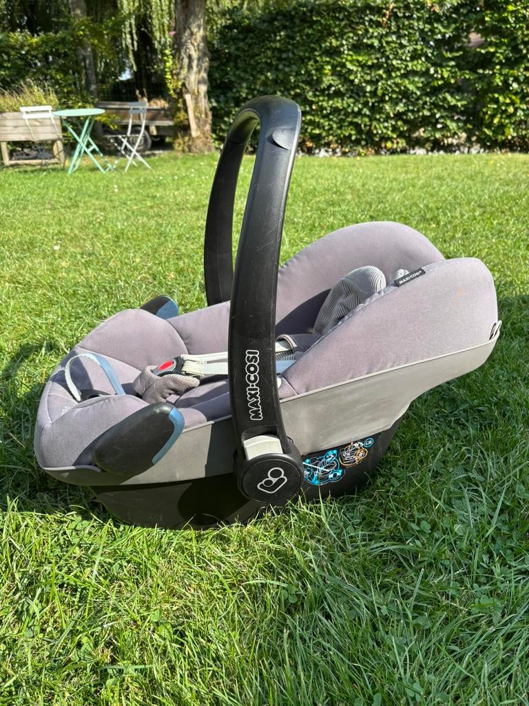 Maxi cosi (mura3) avec adaptateurs poussettes, Enfants & Bébés, Mode veille, 0 à 18 kg, Enlèvement, Maxi-Cosi