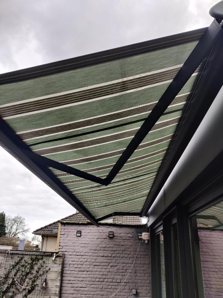 luifel Brustor B50 5.00 breed en 2.50 uitval, Jardin & Terrasse, Protection solaire, À bras articulé, 150 à 300 cm, Comme neuf