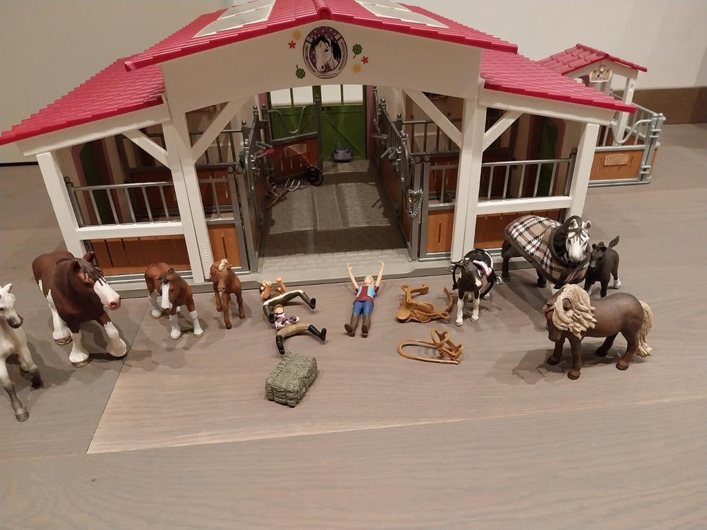 Schleich paardenranch + paardenbox + omheining, Verzamelen, Ophalen of Verzenden