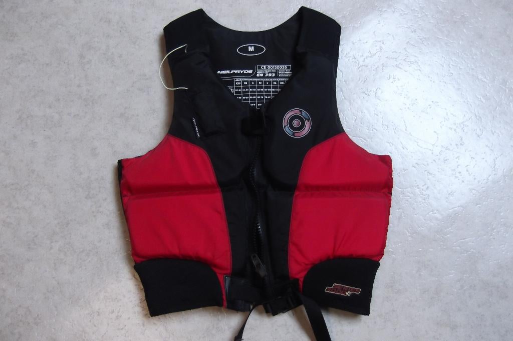 zwemvest Neilpride, Ophalen, Zo goed als nieuw, Dame of Heer, Reddingsvest of Zwemvest