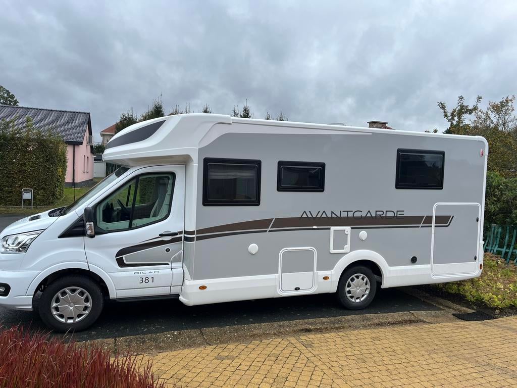 Zo goed als nieuw, Caravans en Kamperen, Mobilhomes, Luifel, Ford, 7 tot 8 meter, Particulier