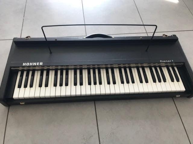 Piano Hohner Pianet T + gratis geluidsbox versterker, Muziek en Instrumenten, Piano's, Ophalen, Gebruikt, Zwart, Piano
