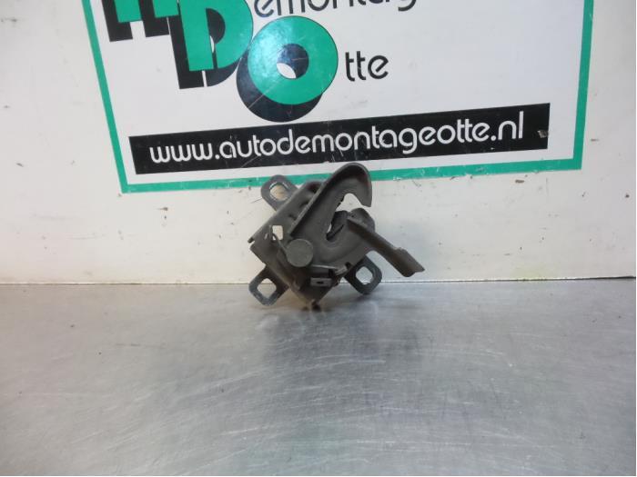 Mécanique de verrouillage capot d'un Fiat Panda (Panda 03-), -, 3 mois de garantie, Utilisé, Fiat