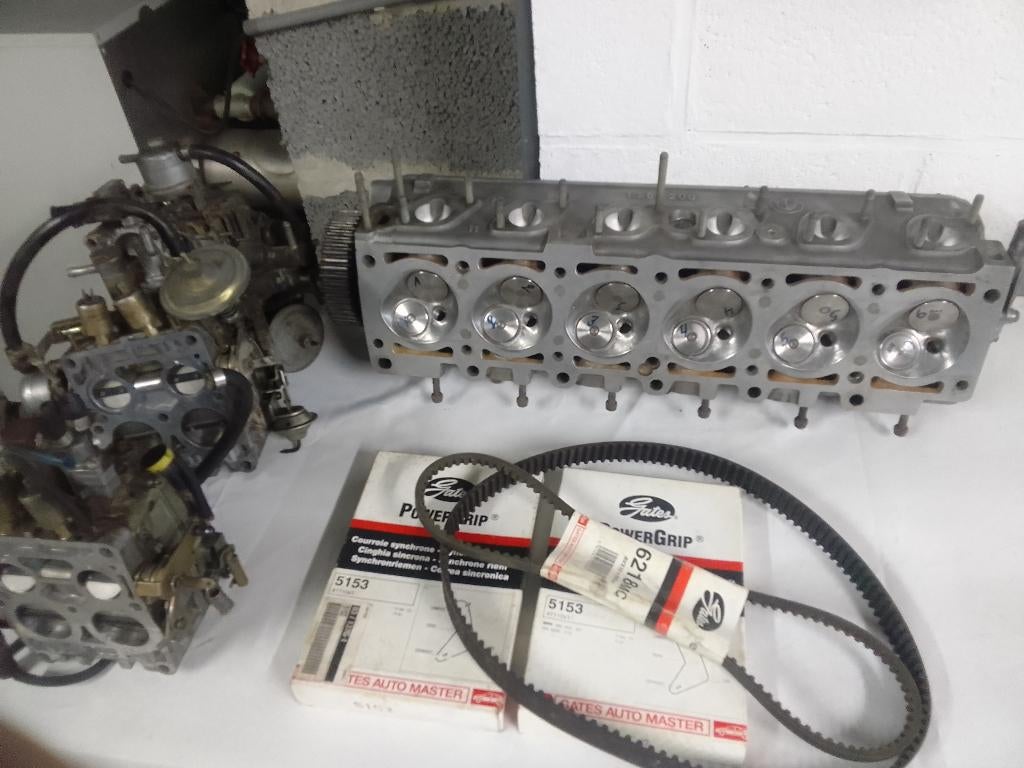 culasse bmw M20 2.5l 6 cylindres, Enlèvement, Utilisé, BMW