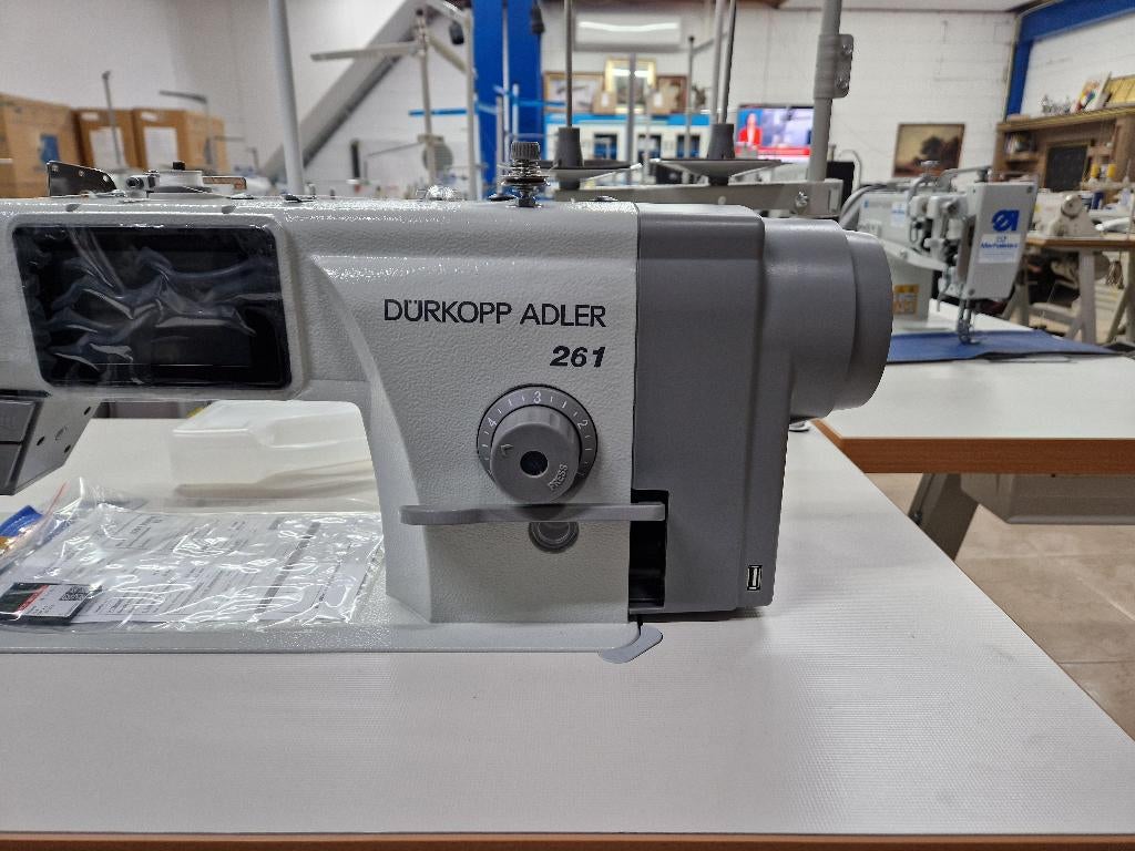 Dürkopp Adler 261 Industriële Naaimachine – Nieuw, Hobby & Loisirs créatifs, Machines à coudre & Accessoires, Neuf, Autres marques
