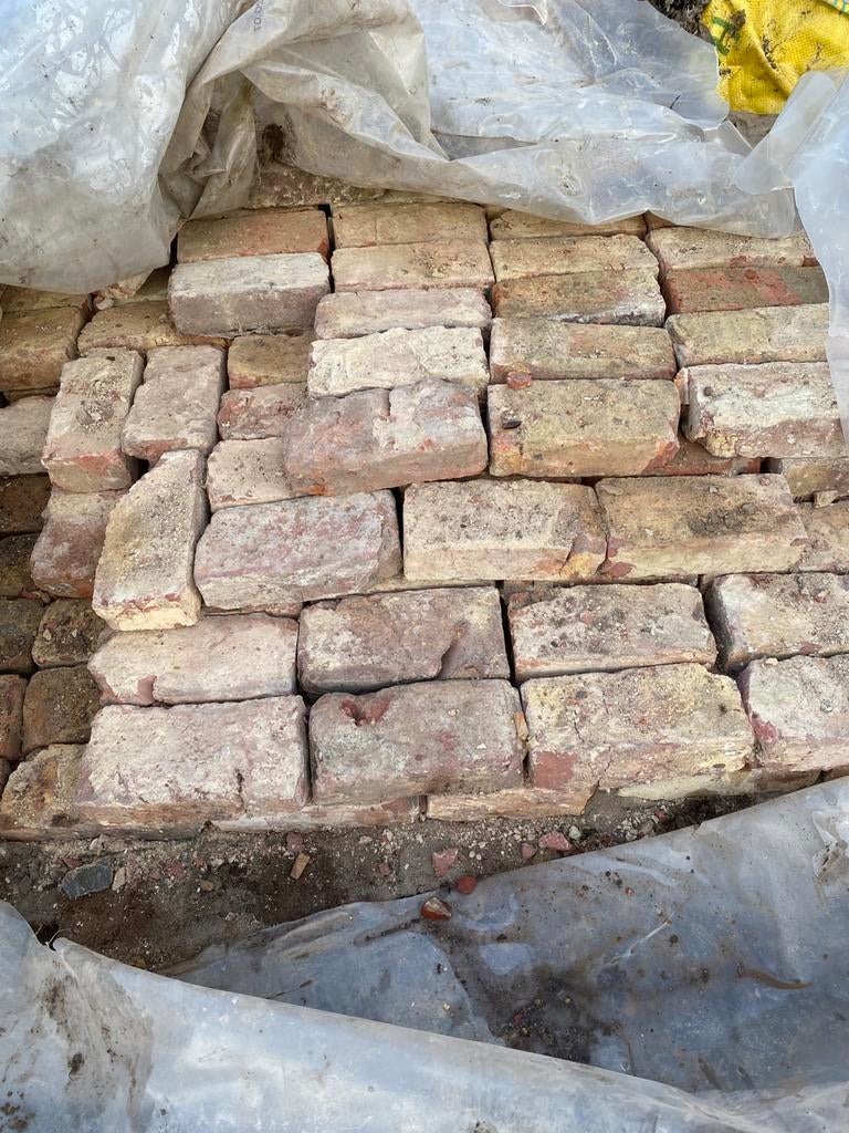 Een half pallet recup steen (veldoven en klamp steen, Enlèvement, Utilisé, Briques