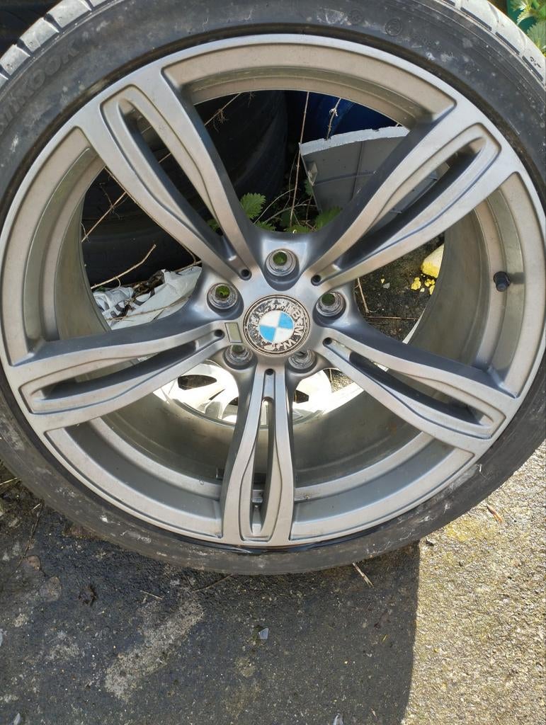 4 BMW 19 p velgen, Velg(en)